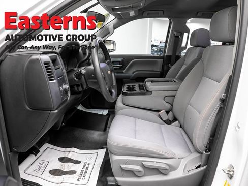 Used 2018 Chevrolet Silverado 1500 W/T RWD image 13