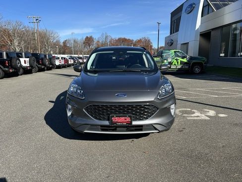 Used 2022 Ford Escape Titanium w/ Class II Trailer Tow Package image 2