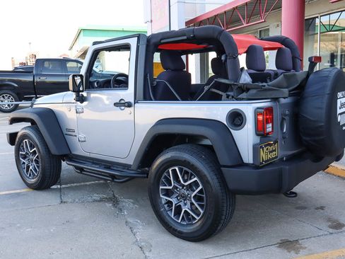 Used 2015 Jeep Wrangler Sport image 6