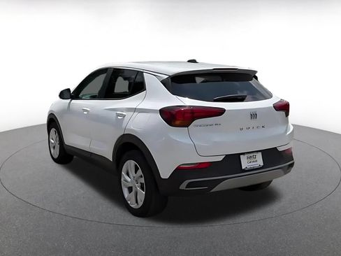 Used 2025 Buick Encore GX Preferred FWD image 11
