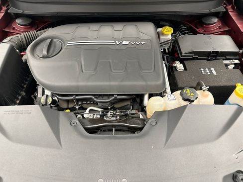 Used 2021 Jeep Cherokee Limited AWD/4WD image 26