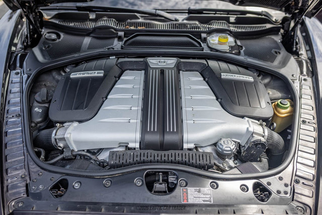 Used 2014 Bentley Flying Spur W12 AWD/4WD image 16