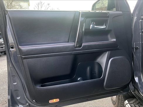 Used 2024 Toyota 4Runner TRD Off-Road Premium image 22