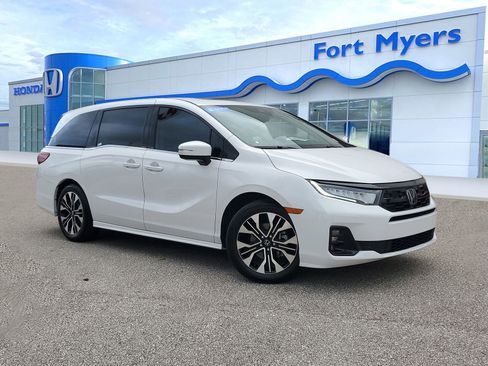 Certified 2025 Honda Odyssey Elite image 1