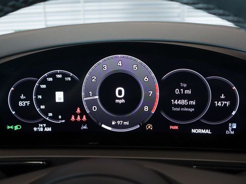 Certified 2024 Porsche Cayenne image 16