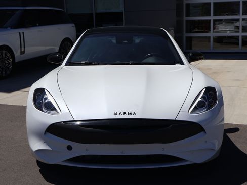 Used 2025 Karma Revero Luxury RWD image 2