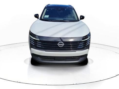 New 2026 Nissan Kicks SV image 2