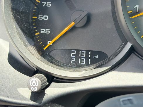 Used 2024 Porsche 718 Boxster Spyder RS RWD image 36