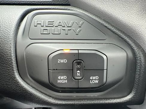 Used 2026 RAM 2500 Big Horn AWD/4WD image 21