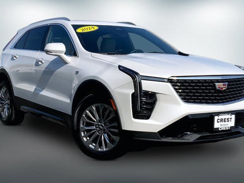 Used 2024 Cadillac XT4 Premium Luxury w/ Cold Weather Package AWD/4WD image 1