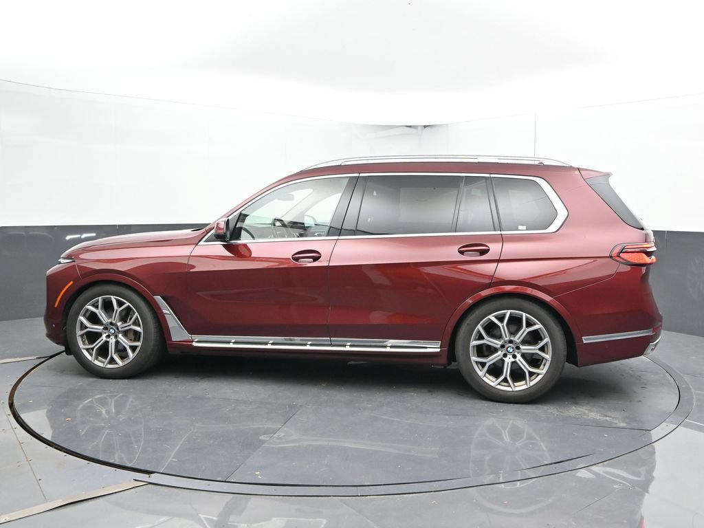 Used 2025 BMW X7 xDrive40i AWD/4WD image 8