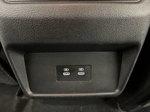 Used 2024 Nissan Rogue SV image 42