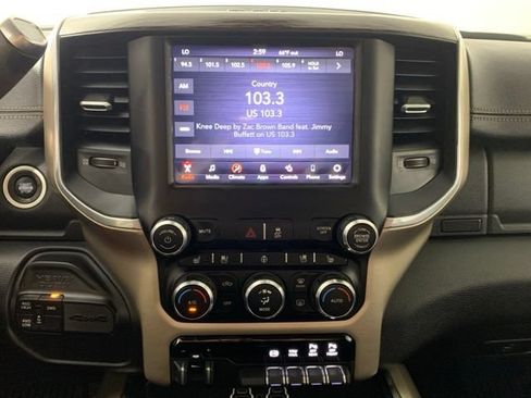 Used 2020 RAM 3500 Laramie AWD/4WD image 3