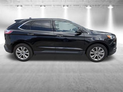 Used 2024 Ford Edge Titanium AWD/4WD image 4