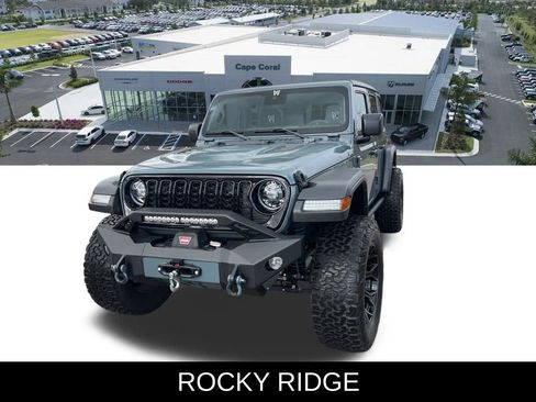 Used 2024 Jeep Wrangler Willys image 3