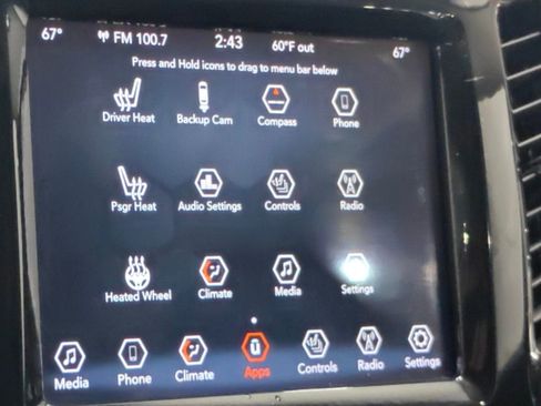 Used 2020 Jeep Cherokee Limited image 36