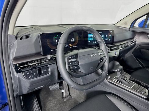 New 2026 Kia Sportage EX image 9