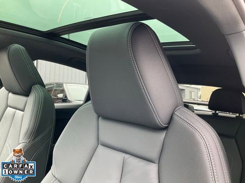 Used 2023 Audi Q4 e-tron Prestige image 19