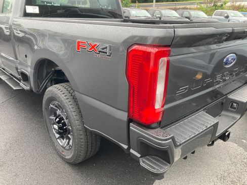 New 2026 Ford F250 XL w/ STX Appearance Package AWD/4WD image 8
