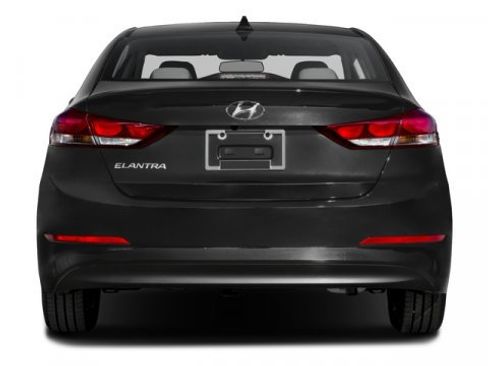 Used 2017 Hyundai Elantra SE w/ SE A/T Tech Package 03 FWD image 8