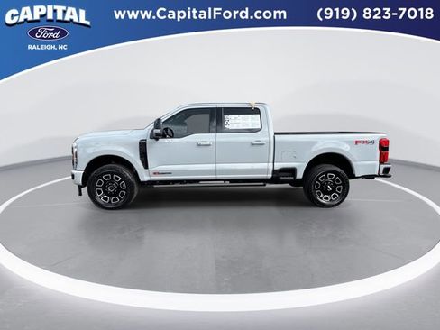 Certified 2025 Ford F250 Platinum image 5