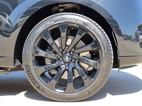 Used 2023 Land Rover Range Rover SE image 72