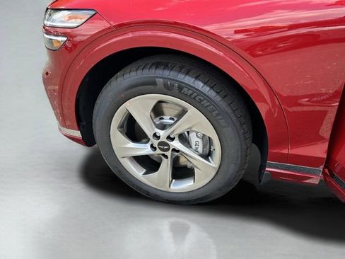 New 2026 Genesis GV70 2.5T Advanced w/ G1 Accessory Package image 37