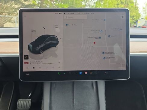 Used 2023 Tesla Model Y Long Range AWD/4WD image 22