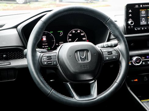 Used 2025 Honda CR-V Sport-L image 6