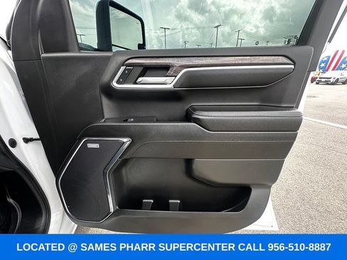 Used 2023 Chevrolet Silverado 1500 LTZ w/ Technology Package AWD/4WD image 30