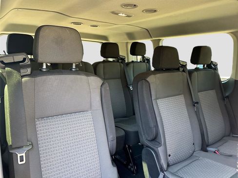 Used 2023 Ford Transit 350 XLT image 26
