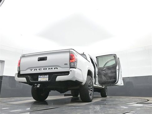 Used 2020 Toyota Tacoma TRD Sport w/ TRD Premium Sport Package image 56