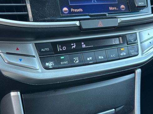 Used 2014 Honda Accord EX-L image 19