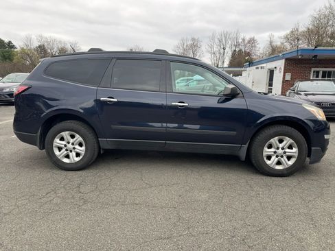 Used 2015 Chevrolet Traverse LS AWD/4WD image 2