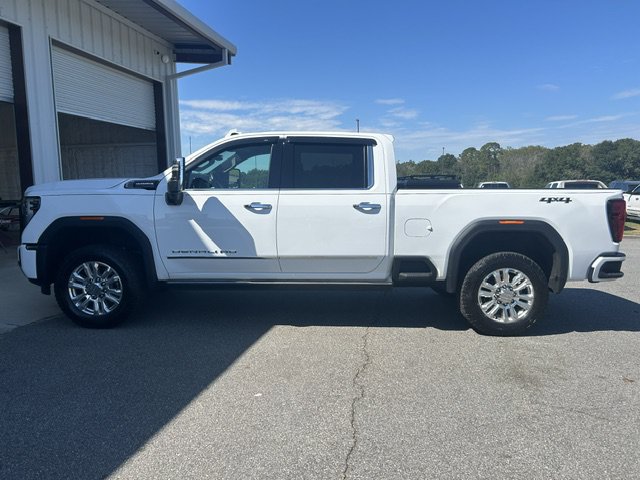 Used 2024 GMC Sierra 2500 Denali Ultimate AWD/4WD image 1