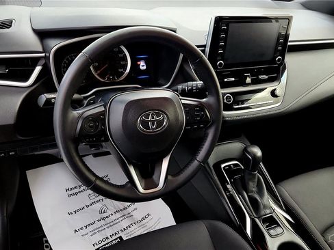 Used 2019 Toyota Corolla SE image 24