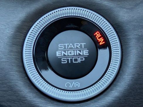 New 2025 Jeep Grand Cherokee Limited w/ Luxury Tech Group II image 27