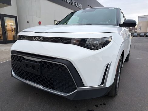 Certified 2023 Kia Soul S image 13