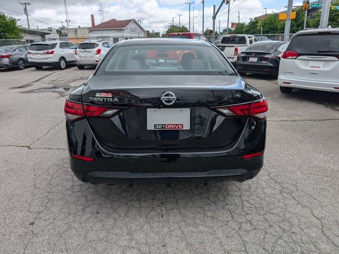 Used 2023 Nissan Sentra S FWD image 7