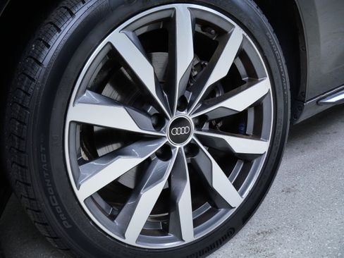 Used 2023 Audi A4 2.0T Premium Plus w/ Premium Plus Package AWD/4WD image 12