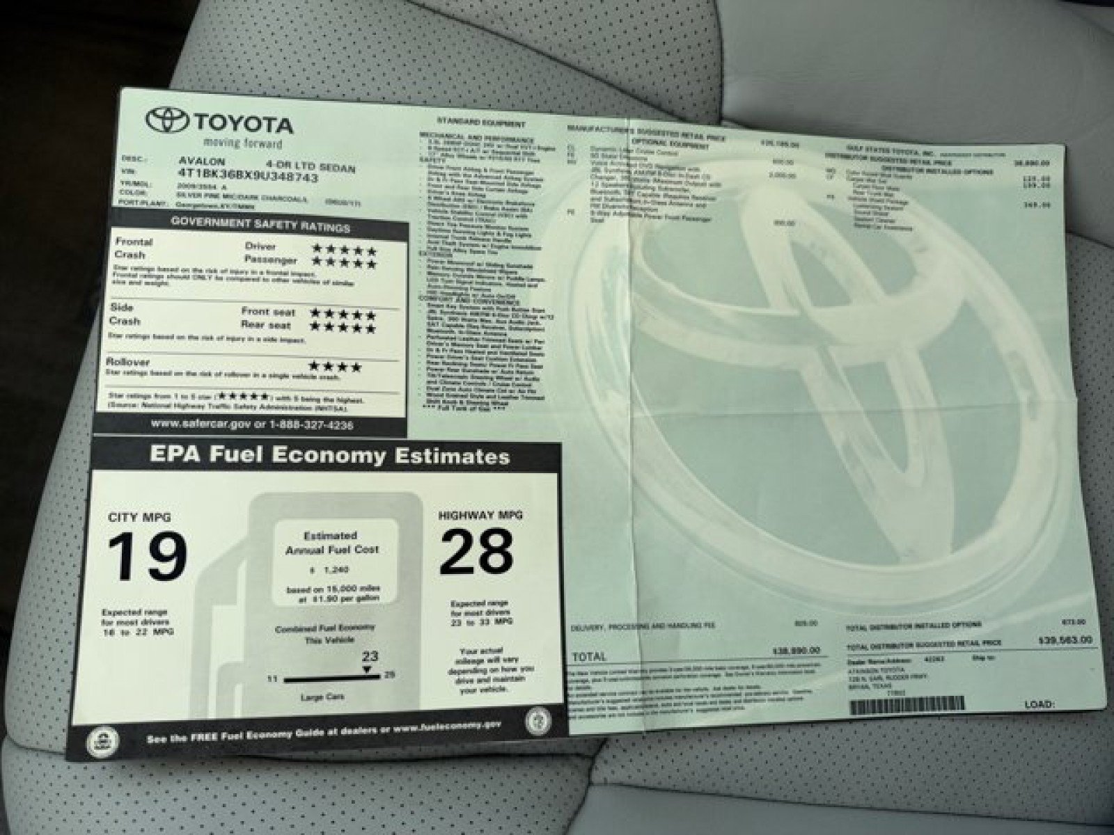 Used 2009 Toyota Avalon Limited FWD image 23