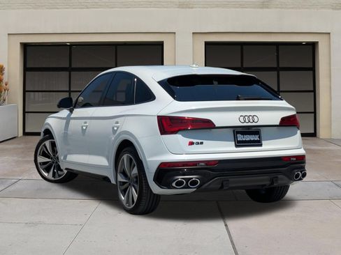 Used 2023 Audi SQ5 Prestige w/ Prestige Package AWD/4WD image 2