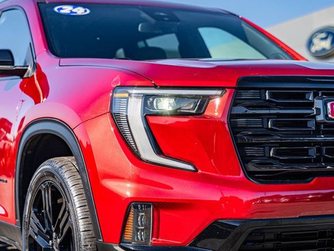 Used 2024 GMC Acadia Elevation w/ Black Edition image 10