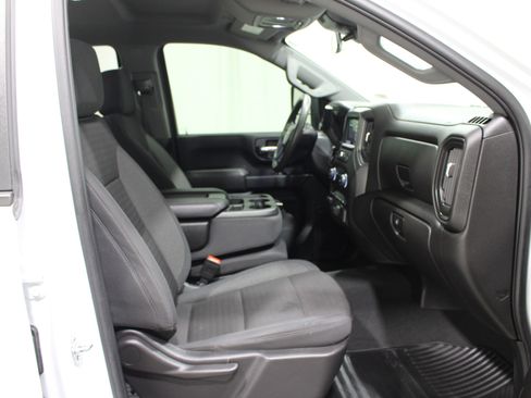 Used 2025 Chevrolet Silverado 2500 Custom w/ Custom Convenience Package AWD/4WD image 22