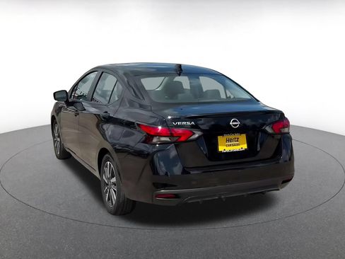 Used 2025 Nissan Versa SV FWD image 9