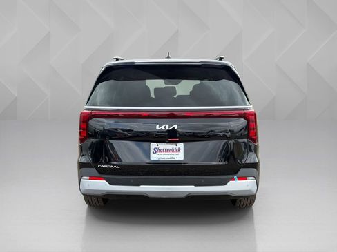 New 2026 Kia Carnival EX FWD image 6