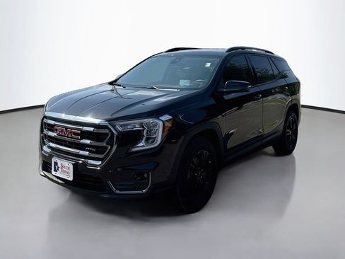 Used 2024 GMC Terrain AT4 w/ Infotainment Package II AWD/4WD image 3