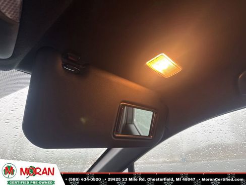 Used 2018 Toyota C-HR XLE image 20