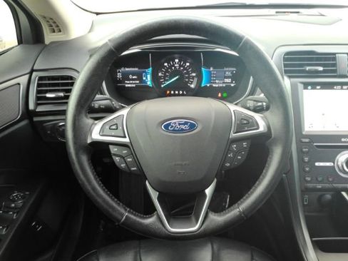 Used 2017 Ford Fusion Energi Titanium image 30