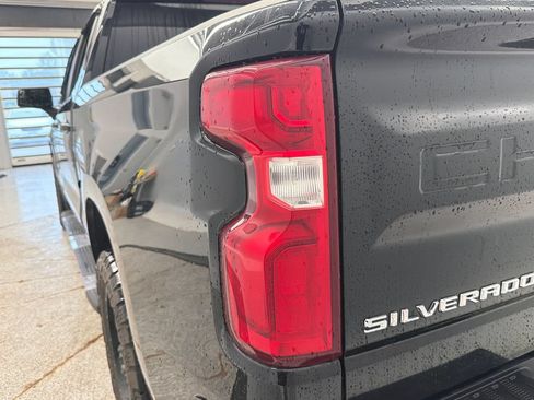 Used 2021 Chevrolet Silverado 1500 RST w/ Z71 Off-Road Package AWD/4WD image 11